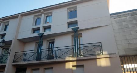POIX RESIDENCE F BEAUMONT