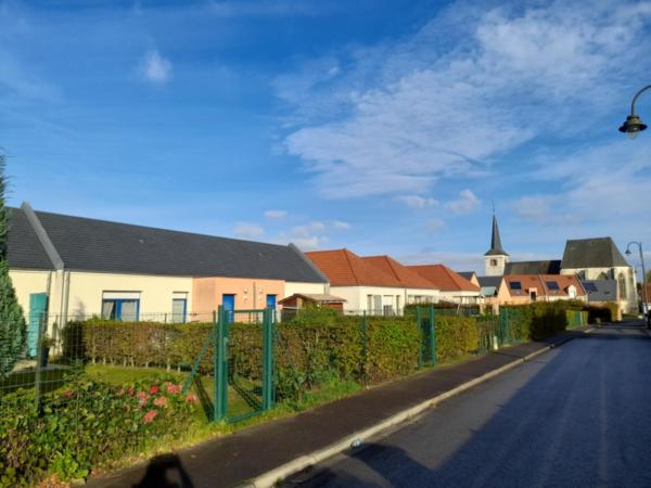FEUQUIERES RUE MONET - BUISSON