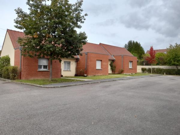 MOREUIL RUE VEUVE THIBEAUVILLE