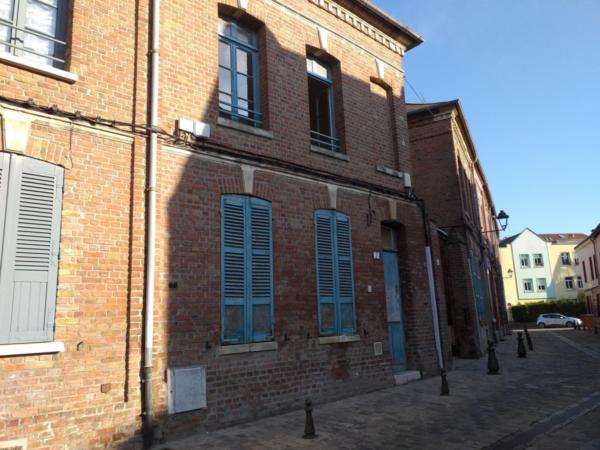 RUE DAME JEANNE
