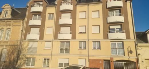 ABBEVILLE RUE JEAN JAURES - CAFE 2 PONTS