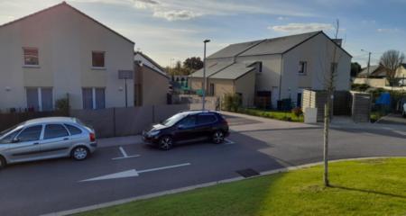 VILLERS BRETONNEUX RUE DE LA CROIX VERTE