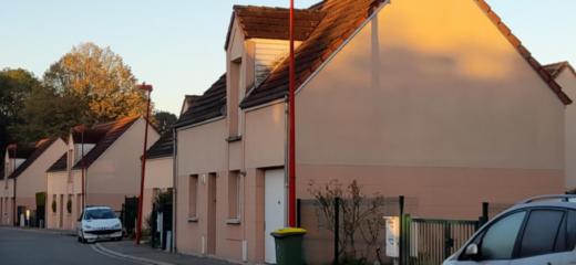 LONGUEAU ALLEE TILLEULS/ACACIAS/AUBEPINE
