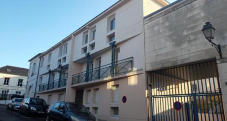 POIX RESIDENCE F BEAUMONT