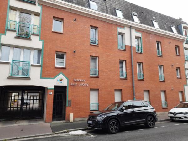RUE JULES LARDIERE (COPROPRIETE)