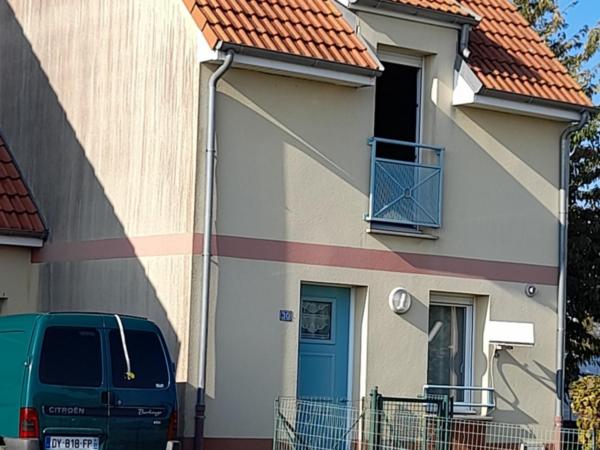 HYPERCOURT - RUE D'EN HAUT