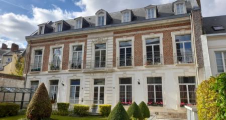 RUE DE L' AMIRAL COURBET